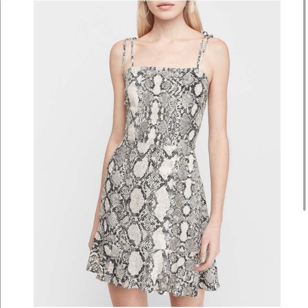 Express Snakeskin Print Ruffle Hem Fit and Flare Dress